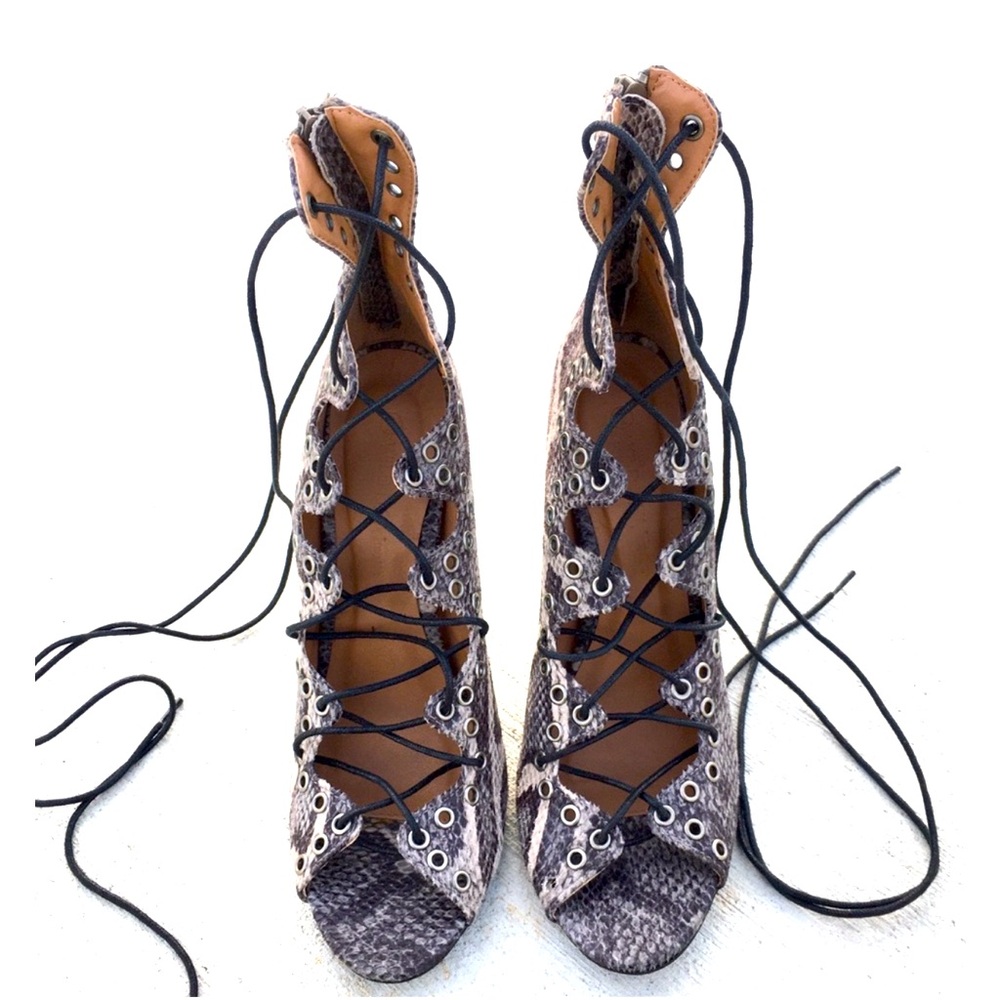 Lace Up Snakeskin design Heel 8